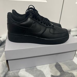 Black Air Force 1 Size 9 Men